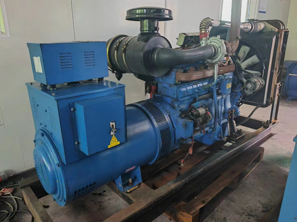 城口100kW柴油发电机组使用多级机油有哪些优缺点？
