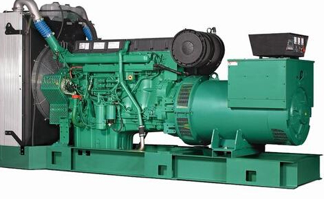 城口发电机除垢后需要用清水冲洗水冷式机油散热器几次？